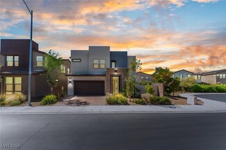 541 Monarch Ridge Ct, North Las Vegas, NV 89084