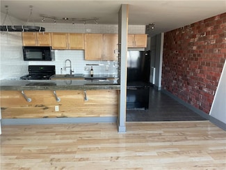 600 E 8th St Unit 11M, Kansas City, MO 64106
