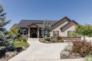 981 E Pebble Creek Rd, Smithfield, UT 84335