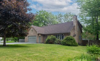 24 Champlain St, Old Town, ME 04468