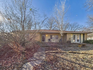 208 Park St, Fall River, KS 67047