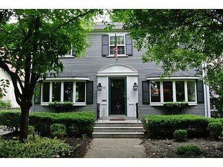 65 Arlington Ave, Providence, RI 02906