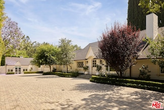 17333 Rancho St, Encino, CA 91316
