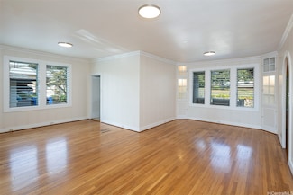 2238 Hoonanea St, Honolulu, HI 96822