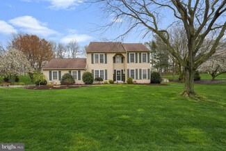 9 Worthington Dr, West Grove, PA 19390