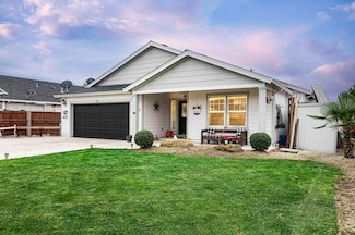 3940 Lisk Dr, White City, OR 97503