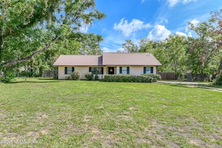 104 Crestwood Dr, Interlachen, FL 32148