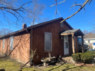234 Walnut St, Benton Harbor, MI 49022