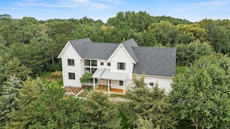 394 Deer Valley Dr, Hudson, WI 54016