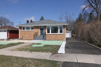 5536 W Hawthorne Ave, Berkeley, IL 60163