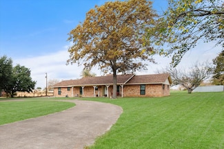 3641 Lucy Trimble Rd, Burleson, TX 76028