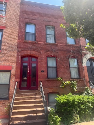 369 Madison Ave, Albany, NY 12210