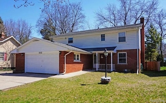 211 Woodsboro Dr Unit UPPER UNIT, Royal Oak, MI 48067