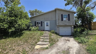 1107 Goshen Rd, Tarpon Springs, FL 34689