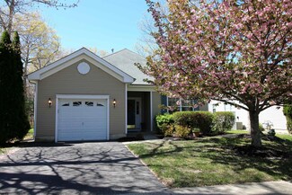 3 Derby Dr, Galloway, NJ 08205