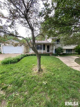 937 Bethel Rd, Sandoval, IL 62882