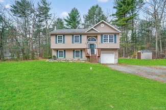 135 Old Forestburg Rd, Sparrow Bush, NY 12780