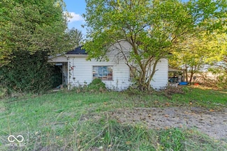 11749 N 300 W, Alexandria, IN 46001