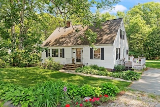 187 Cedar St, Lexington, MA 02421