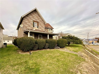 508 Todd Ave, Ellwood City, PA 16117