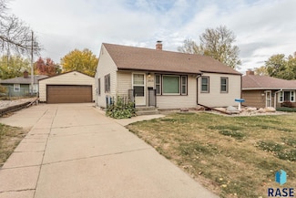 2013 S Jefferson Ave, Sioux Falls, SD 57105