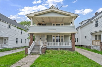 423 E 152nd St, Cleveland, OH 44110