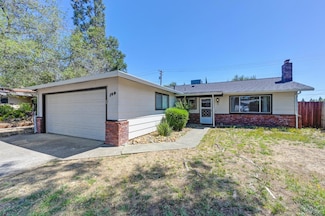 104 Briarcliff Ct, Folsom, CA 95630