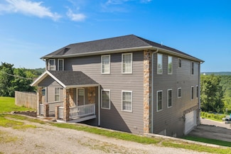 108 Moses Dr, Hollister, MO 65672