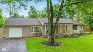 426 Tipton Ln, Columbus, IN 47201