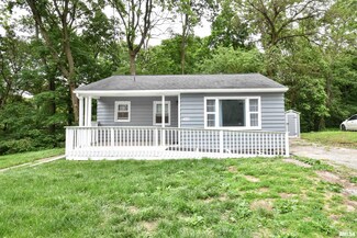 420 W Garfield Ave, Bartonville, IL 61607
