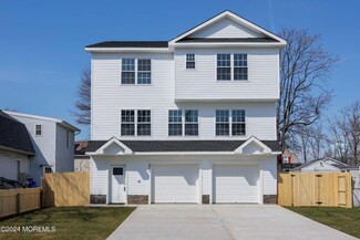 217 Seeley Ave, Keansburg, NJ 07734