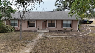 307 5th St, Sutherland Springs, TX 78161