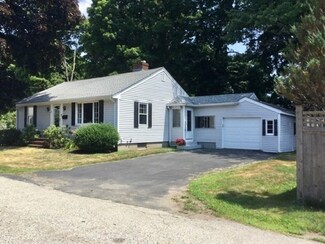 1 Sunset Ln, South Hamilton, MA 01982