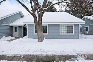 509 Union Ave, Filer, ID 83328