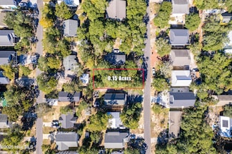 129 NW 15th St, Oak Island, NC 28465