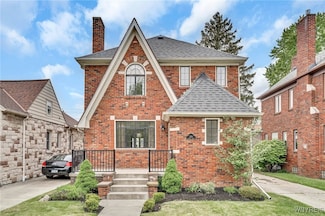 208 Louvaine Dr, Buffalo, NY 14223