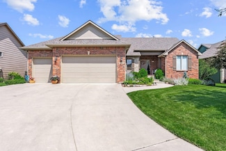 3308 N Flat Creek St, Wichita, KS 67205