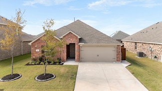 1302 Colonial Bluff Ln, Princeton, TX 75407