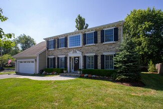 2 Leeward Ct, Oceanport, NJ 07757