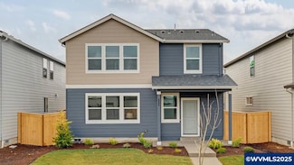 2790 Mallard Ln, Woodburn, OR 97071
