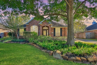 9203 Memorial Pines Way, Spring, TX 77379