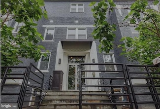 1409 G St NE Unit 1, Washington, DC 20002