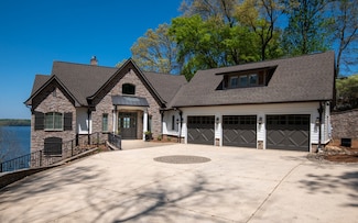 51 W Rockcrest Cir, Winchester, TN 37398