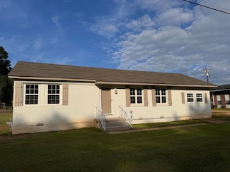 2354 Veterans Memorial Blvd N, Eupora, MS 39744