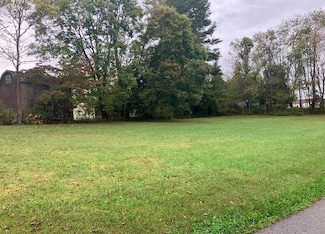 13 Hazelnut Dr, Princeton, WV 24739