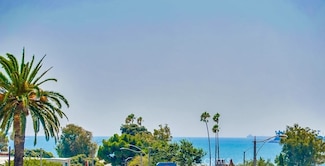 3901 E Livingston Dr Unit 304, Long Beach, CA 90803