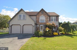 1109 Crest Rd, Leesport, PA 19533