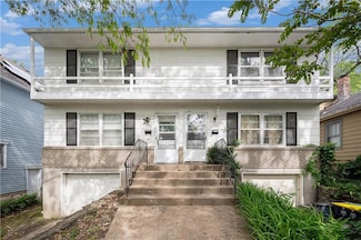 3525 Bell St, Kansas City, MO 64111