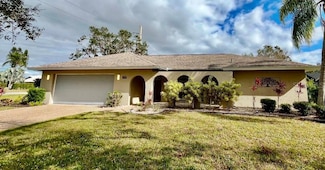 4409 Eleuthera Ct, Sarasota, FL 34233