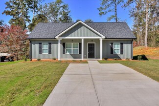 916 Dogwood Ln, Edgefield, SC 29824